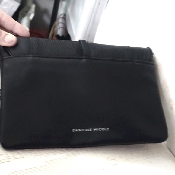 Danielle Nicole Black Crossbody Chain Clutch Bag - Picture 2 of 9